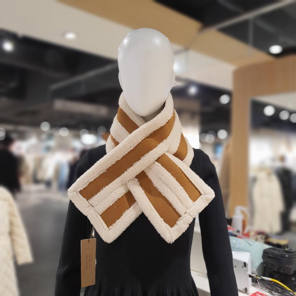 (Plastic Island) Reversible Mustang Muffler PP4AM081