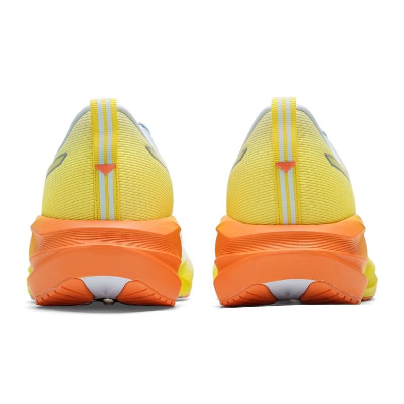 ASICS Men's NOVABLAST 5 Running Shoes