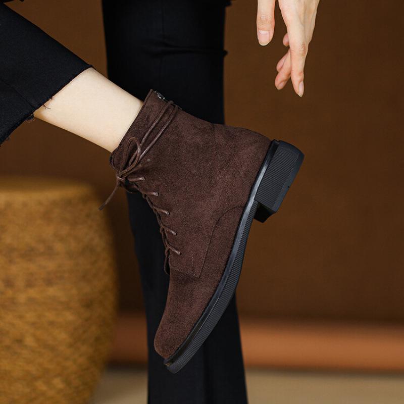 Autumn and winter Korean version women's medium boots thick-soled non-slip large-size leather boots suede comfortable rear zipper round-head knight