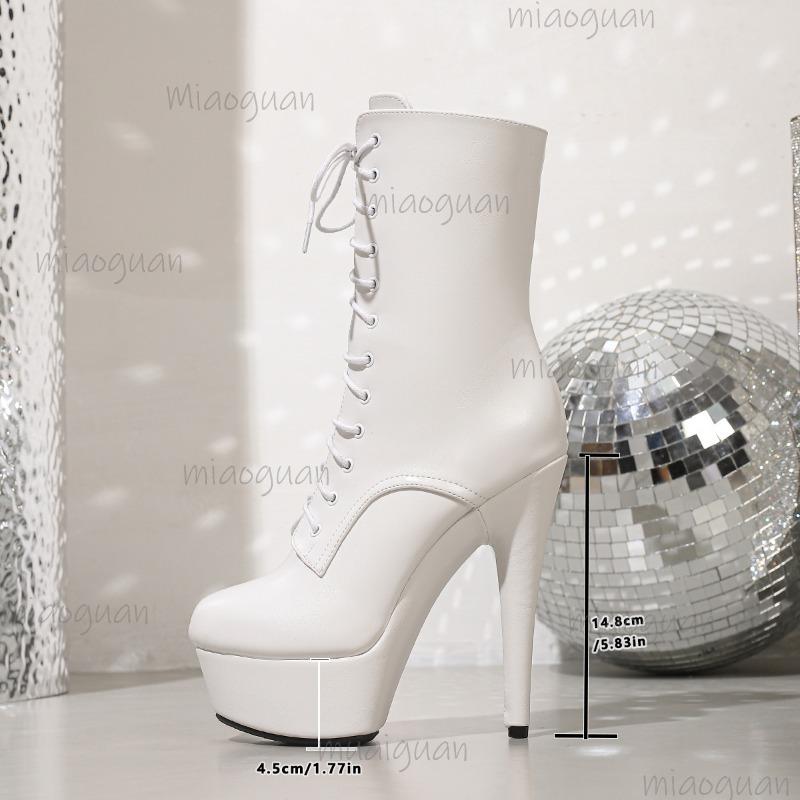 Bottes courtes pour femmes à talons très hauts Noir Blanc Cuir PU Semelle épaisse Chaussures à plateforme pour femmes Style de rue Botines Punk Botas