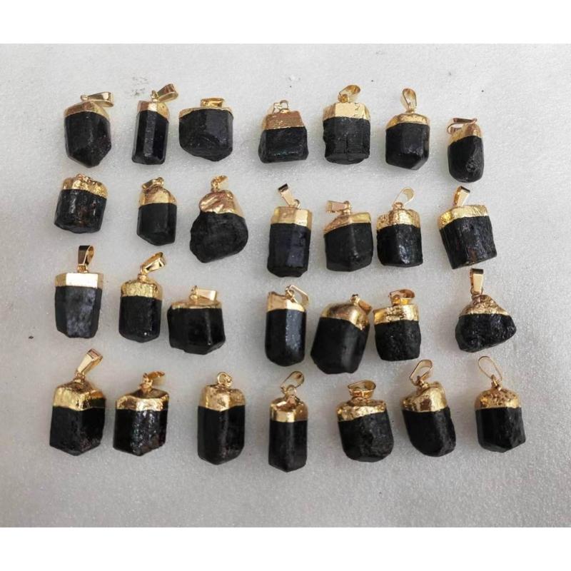Handcrafted Natural Stone Neckchains Black Tourmalines Pendant Necklace Stones Drop Pendants Costume Accessories Choker