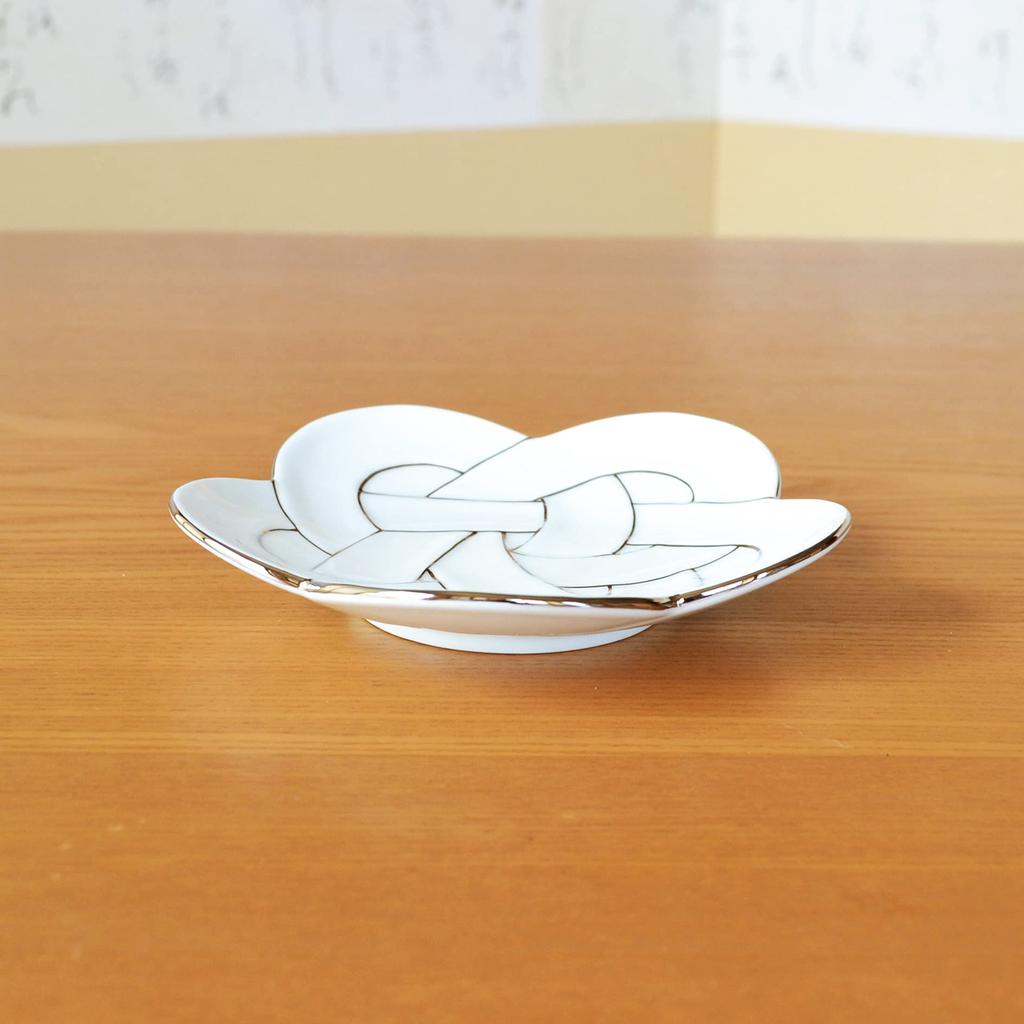 Medium Japanese Japanese Lucky Arita Platinum Plum Set of Comes In a Presentation Box Plate, Plate, Plate, 15cm, Tableware, Charm, Ware, Wire, Ball,