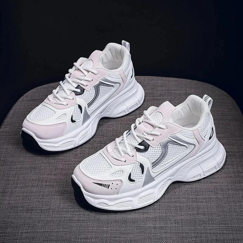 Breathable Mesh Sports Shoes Women's Korean Style Casual Running Shoes With Thick Sole D53 EVA Material Summer Collection