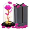 Rosa eterna em vidro com iluminação LED - uma ideia de presente para um ente querido