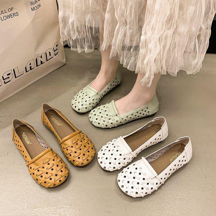 Summer New Breathable Hollow Women's Doudou Shoes Soft Sole Soft Surface Flat Bottom Comfortable One-pedal Single Shoes Large Size Mother Shoes