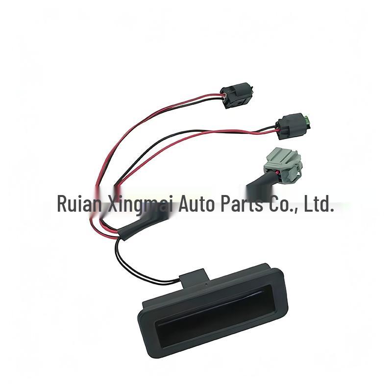 LR015457: Tailgate Opening Switch for Land Rover Discovery