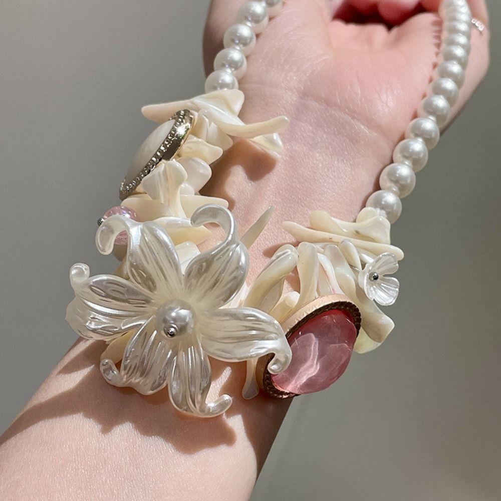Resin Beach Necklace Jewelry Petal Pearl Beaded Choker Fashion Iris Flower Pendant Necklace  Gift