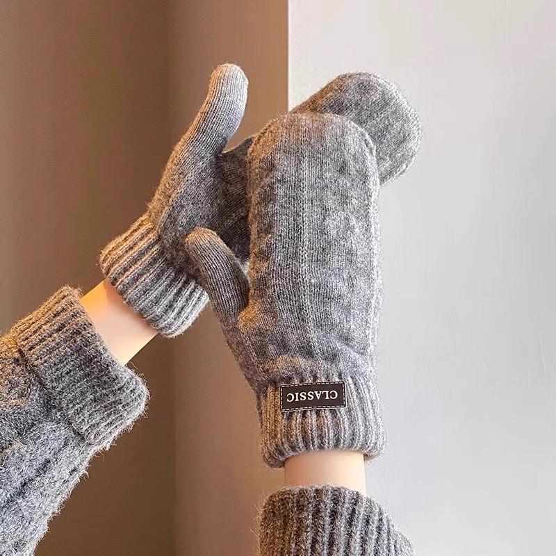 Men’s Plush Wool Mittens: Thick, Windproof & Cold-Proof Winter Gloves for Outdoor Activities