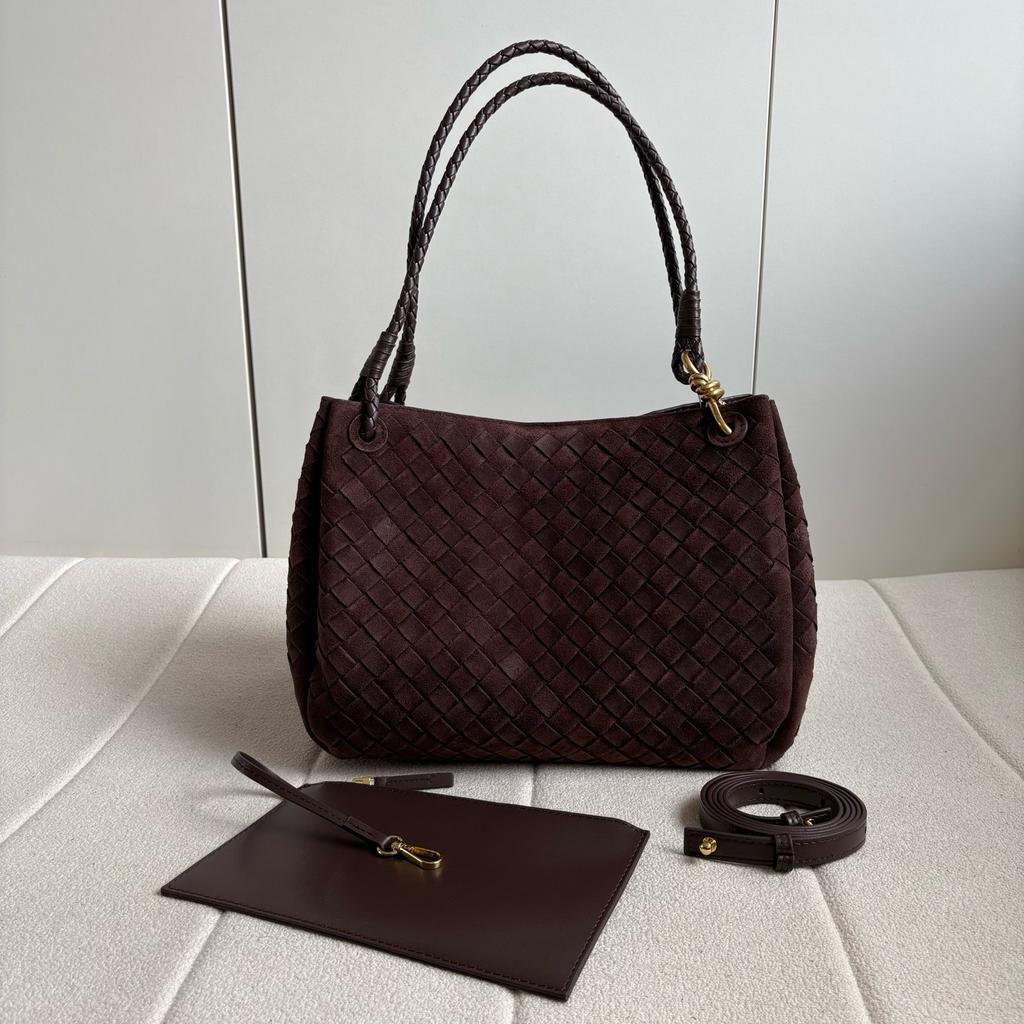 Cross-border First-layer Matte Cowhide Woven Parachute Bag Autumn and Winter Portable Bucket Bag Versatile Shoulder Messenger Women's Bag