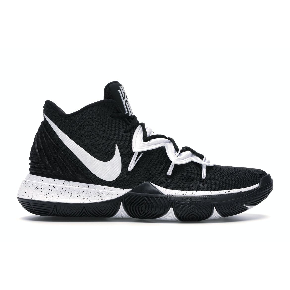 

Kyrie 5 ТБ Черный CN9519-002