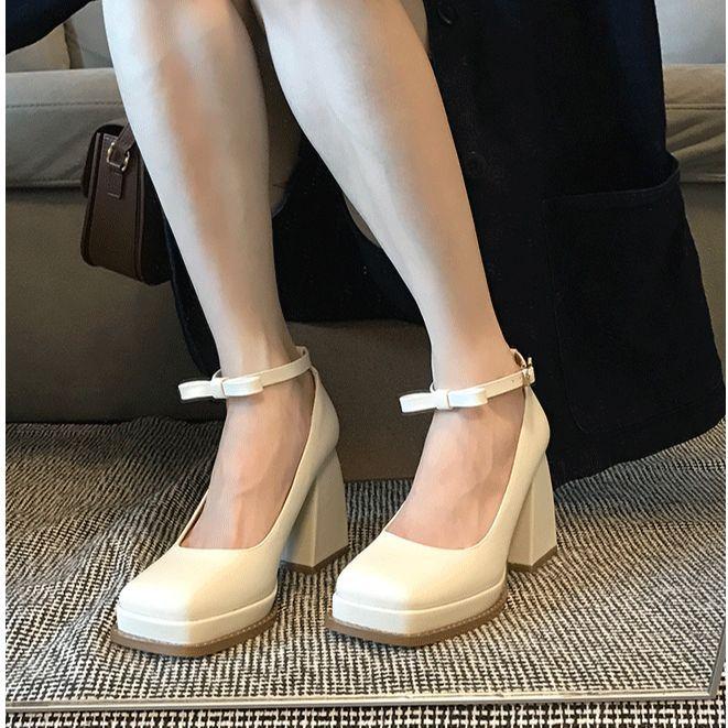 

Французский водонепроницаемый стол маленькие высокие каблуки женские jk ремень с пряжкой на одно слово толстый каблук туфли-лодочки с квадратным носком матовые женские туфли 39