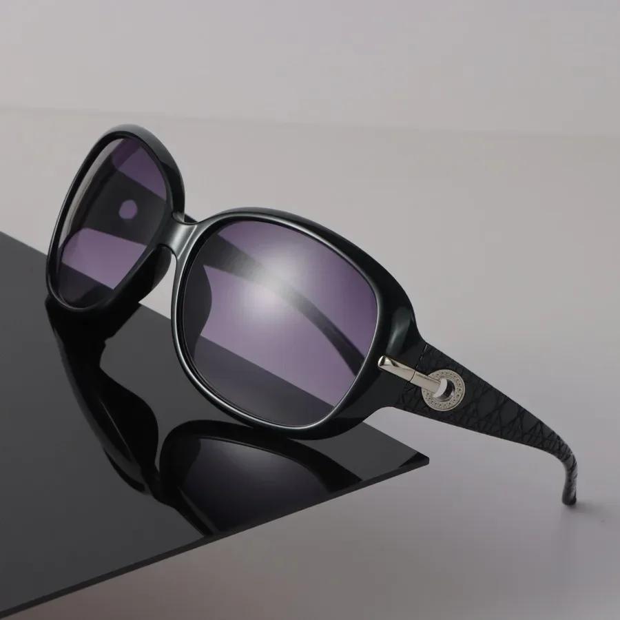 

Cool Sunglasses Women Men Brand Mirror Female Male Classic Blcak Colors Square Sun Glasses Designer