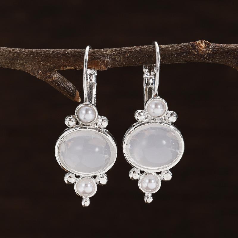 Vintage Round Inlaid White Imitation Pearl Earrings Geometric Creativity Silver Color Dangle Earrings for Women Jewelry