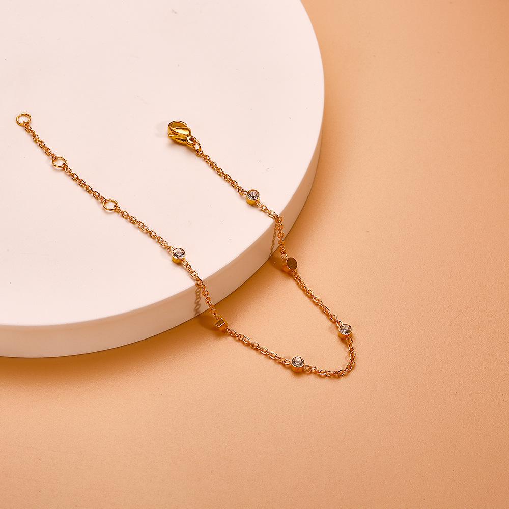 Japanese & Korean-Style Minimalist Women's Bracelet with Single Diamond Design
