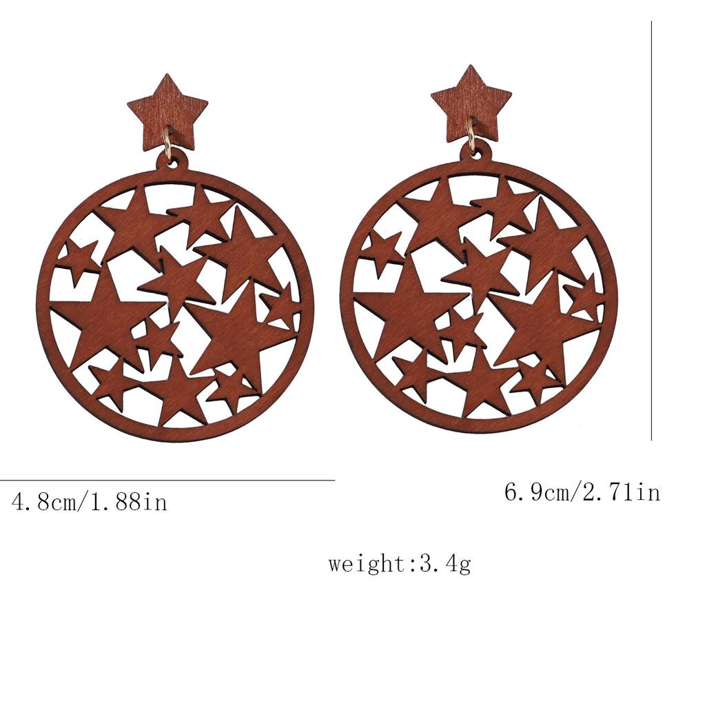 A niche Korean version of wooden earrings with a hollowed-out design, artistic and retro star-shaped earrings
