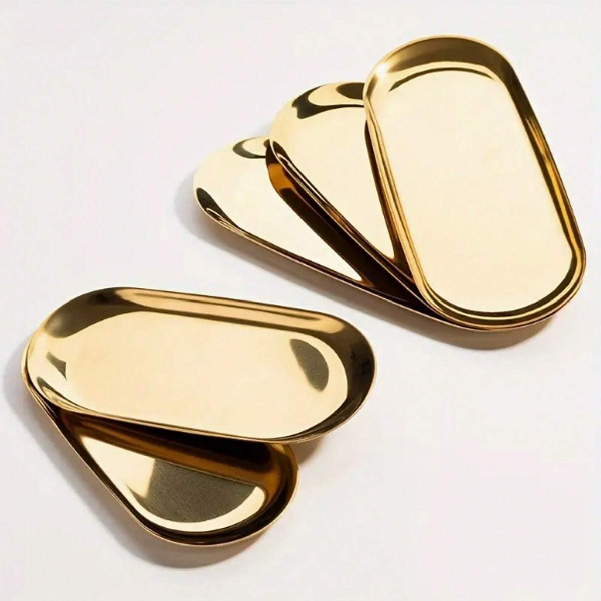 

Креативный металлический поднос овальной формы Рождественское золотое блюдо, Тарелка для фруктов, Десертная тарелка, Тарелка для закусок, Салатная тарелка, Тарелка для торта, Подходит для ресторана S золотой