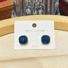 Stylish and simple square high-end stud earrings, women's geometric versatile temperament earrings, elegant and atmospheric earrings.