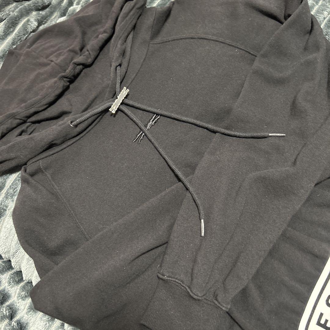 

[Б/У] Худи LE SSERAFIM