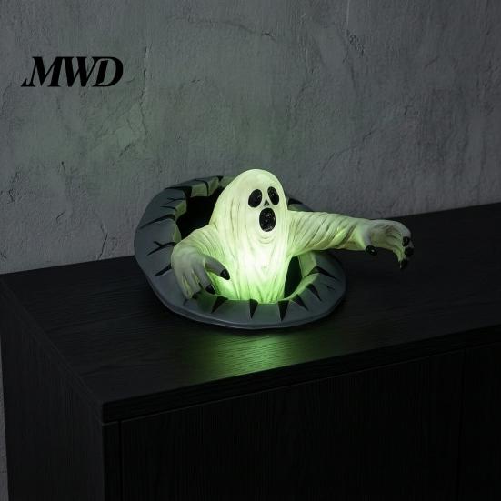 Resin Ghost Spooky Decor Break Out The Wall Halloween Decoration, Light Up Whimsical Spirit Figurine Horror Statue for Haunted House, Holiday