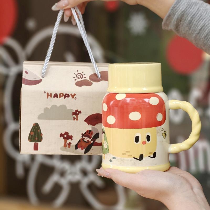 Cute high-value milk fufu kettle girls large-capacity ceramic mug with lid spoon birthday gift souvenir