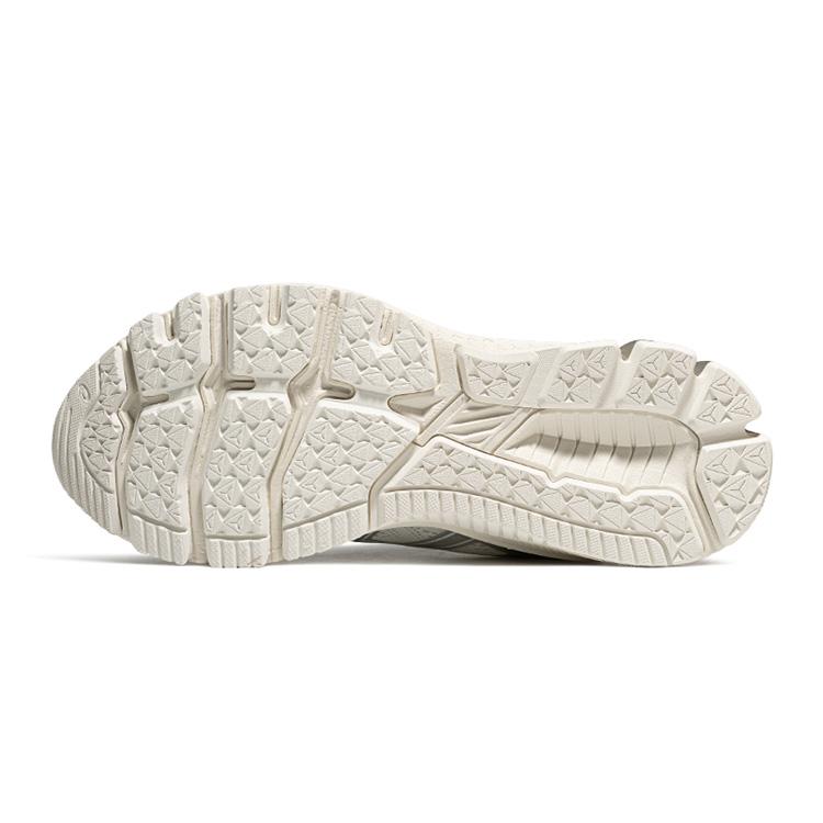 Asics GT-1000 10 Comfortable Support Low-Top Running Shoes Women sneaker White Gray 1012B642-105