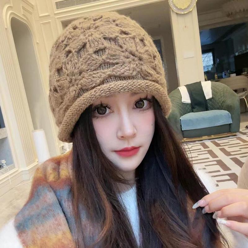 Wool hat female warm face small autumn and winter new handmade crochet foreign style fashion hollow flower knitted hat