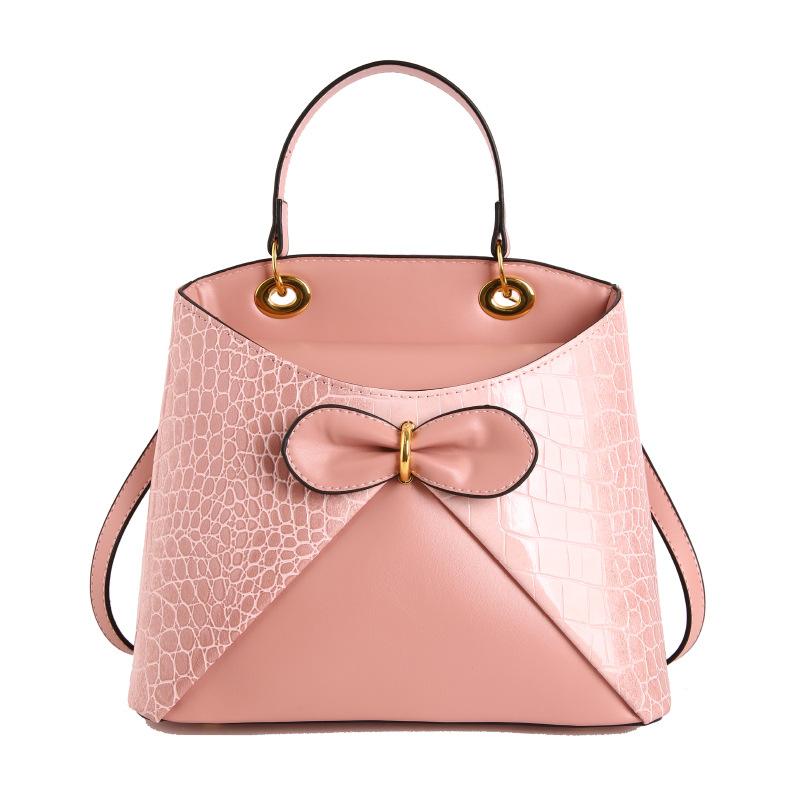 Small-scale Design Handbag - Crocodile-pattern Bucket Bag - Elegant Commuter Single-shoulder Crossbody Bag