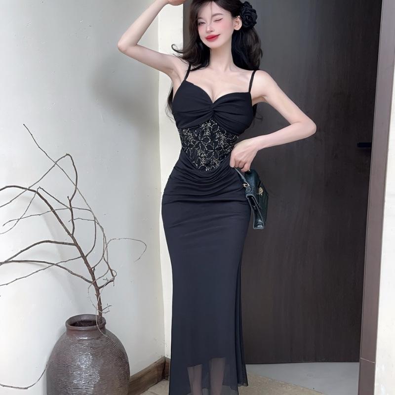 Elegant Noblewoman Mesh Splicing Camisole Dress - Sexy, Hip-Hugging Long Dress with Mature, Pure Desire Style