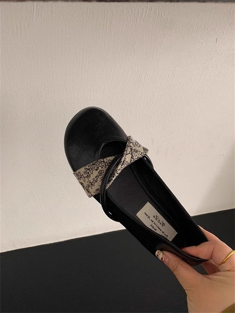 French Retro Round Head Shallow Mouth Single Shoes Women's Spring New Ballet Mary Jane Shoes Casual Soft Leather Flat Grandma Shoes
