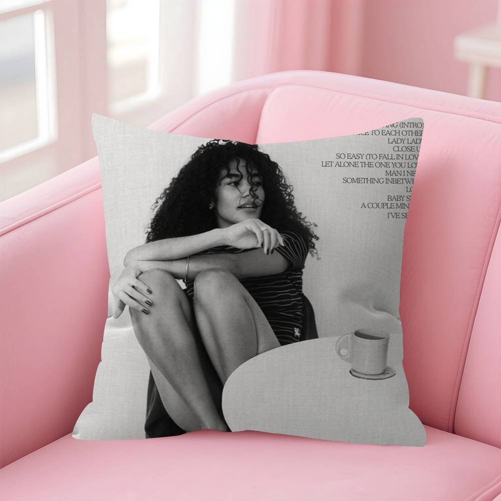 Singer Olivia Dean Double-Sided Printed Pillow Cover Short Plush Suitable Living Rooms Bedrooms Sofas Throw Cushion Cover