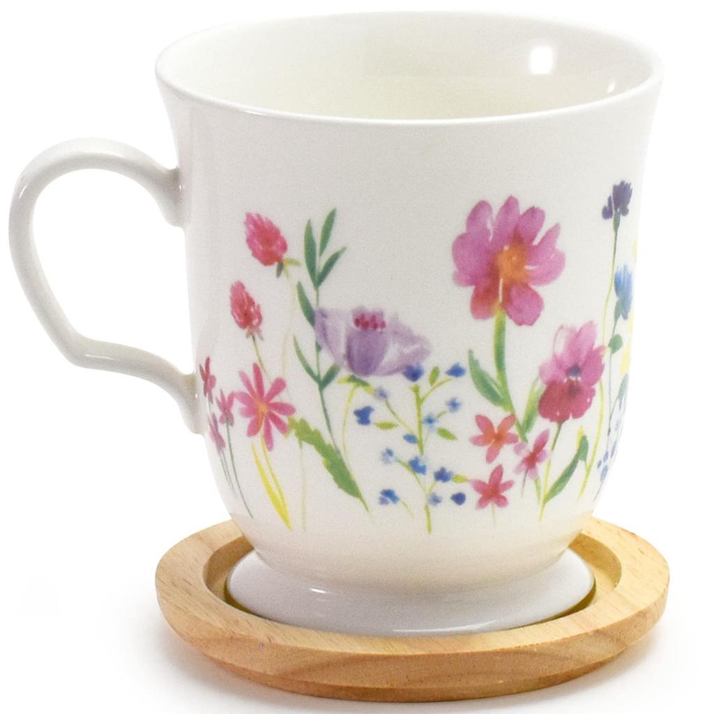 Aito Seisakusho [Parterre] Tasse, ca.. 350ml, mit Holzuntersetzer, Initial [M]