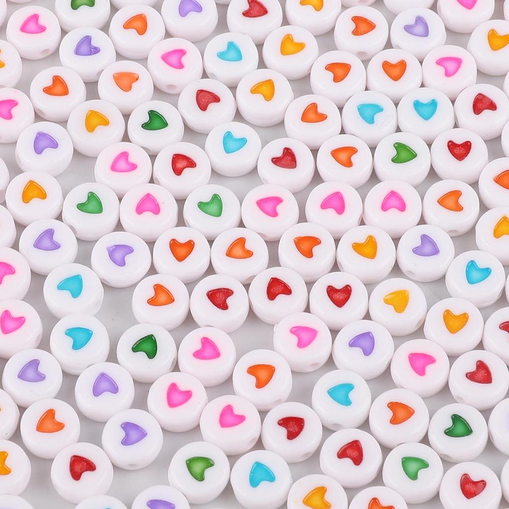 100 perline piatte rotonde in acrilico misto con lettere dell'alfabeto per la creazione di gioielli, bracciali e collane - Italia
