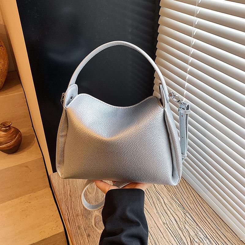 High-end Hand Bag Women's New Fashion Shoulder Bag Retro Versatile Commuter Messenger Small Square Bag
