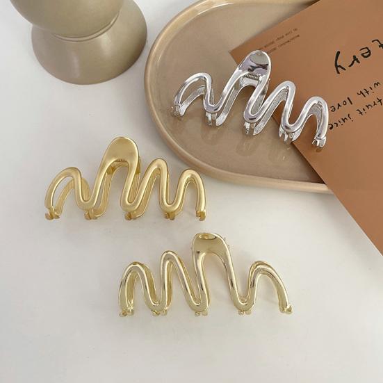 Haarklammer im französischen Stil mit gekreuzten Zähnen, Federdesign, enge, unregelmäßige Wellenform, große Haarspange