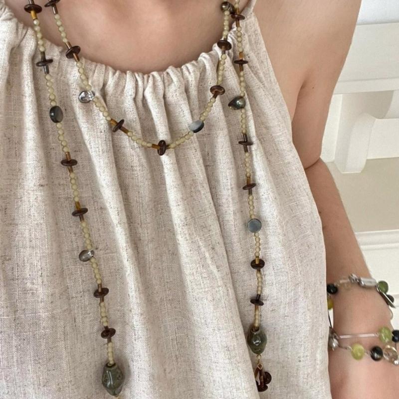 Vintage Inspired Collarbone Chain Colorful Beaded Necklace with Unique Designing for Everyday and Special Occasion