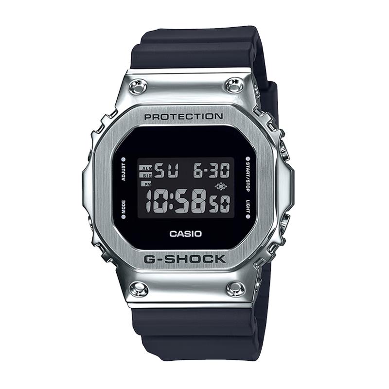 

Casio G-SHOCK Classic Square Digital Sport Watch