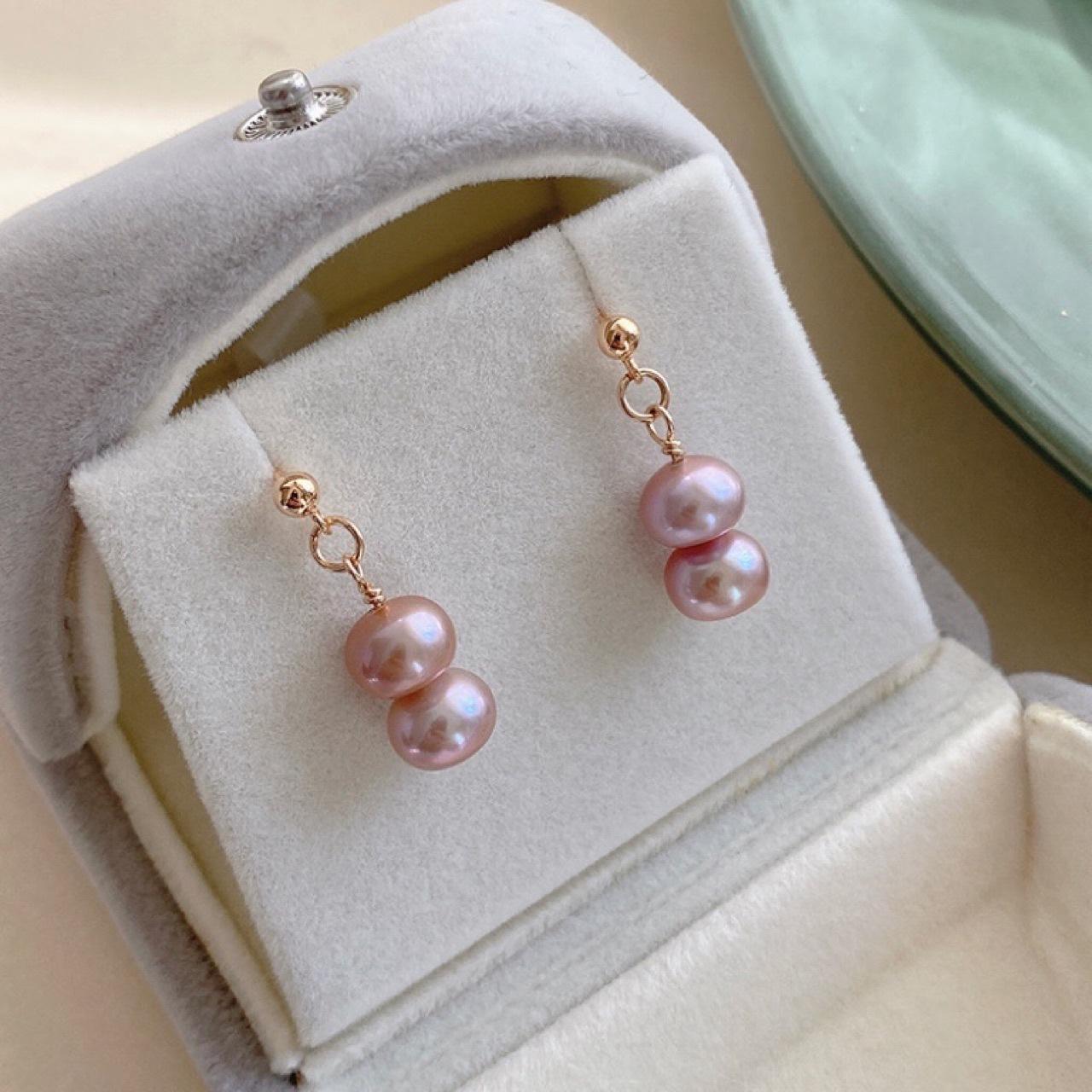 Нежный темперамент нишевые легкие ретро французский простой темперамент розовые фиолетовые жемчужные маленькие гвоздики серьги подвески женские сильные световые серьги Silver needle