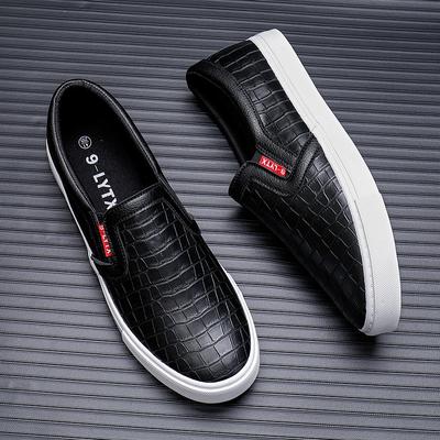 Heren Witte Slip-On Skate Schoenen Elastisch Werkstijl Casual Sneakers Vetersloos Student/Straat Antislip Comfort Schoenen Chunky Zool