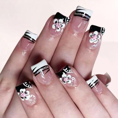 24 Stück Aufdrücknägel Quadratische Falschnägel mit Blumendesigns Falsche Nägel Glitzer Kleben auf Künstliche Nägel für Damen