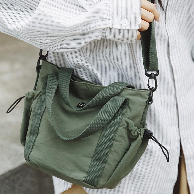 Frühlings- und Sommer-neue einseitige Umhänge-Damenhandtasche ist frisch und schlicht, ein Muss für den täglichen Weg zur Arbeit