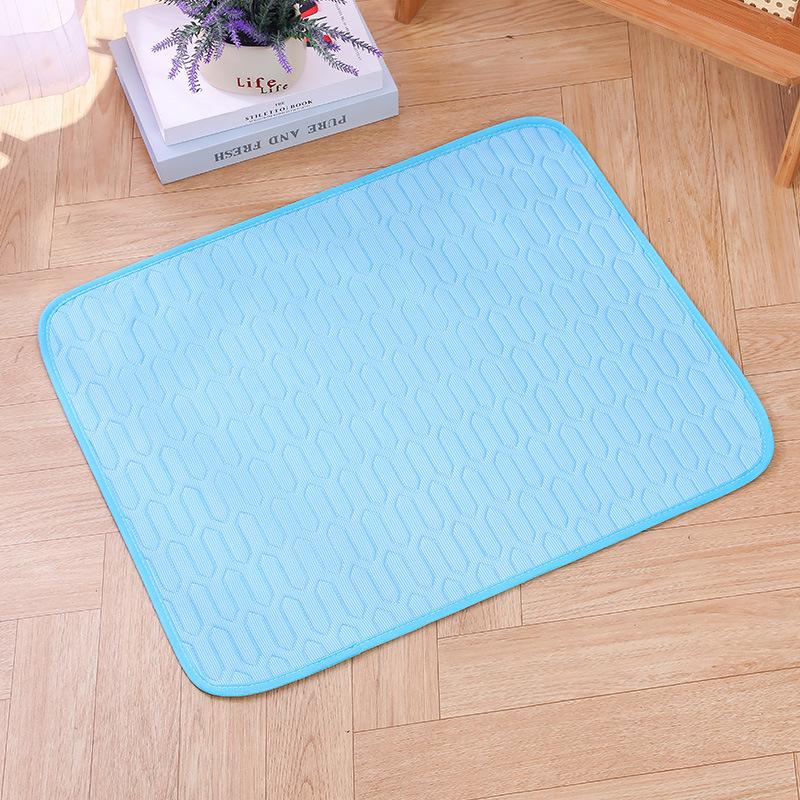 Summer Cooling Pet Mat: Breathable Ice Silk Pad for Dogs & Cats
