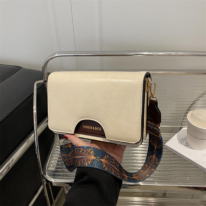 Ladies High Quality PU Leather Square Crossbody Bag Multifunctional Clutch Messenger Bag Fashion Casual Bag KTY