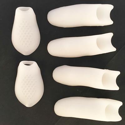 Original Tailor"s Bunion Pads - 6 Pads - Soft Gel Bunionette Pad - Shield - Cover - Protector