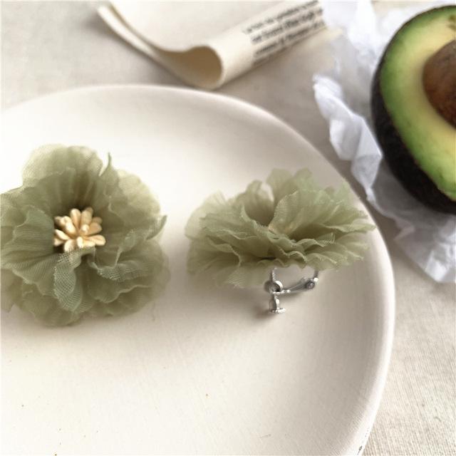 Korean Round Green Resin Stone Earrings Retro Fresh Green Acrylic Flower Geometric Square Clip On Earrings Without Piercing