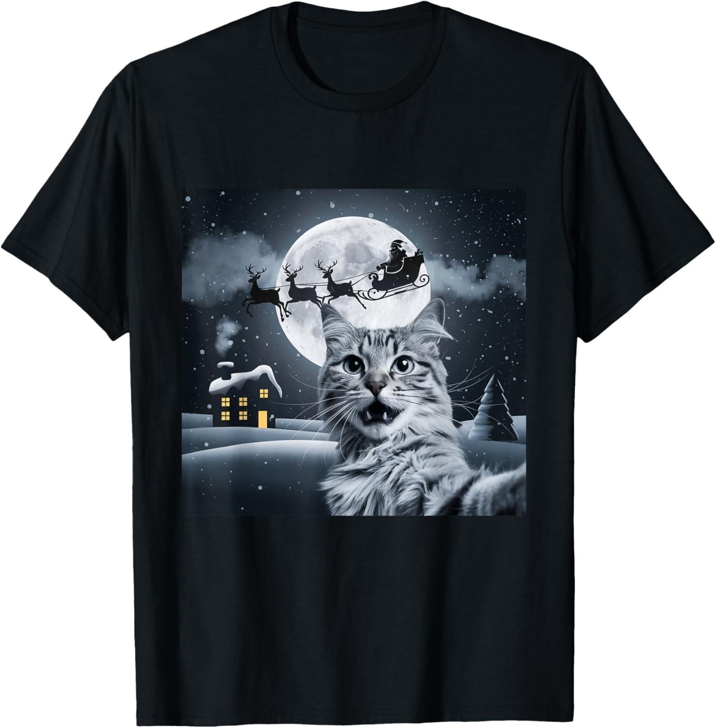 Cat Selfie With Santa Claus Riding Sleigh Reindeer Christmas T-Shirt S разноцветный