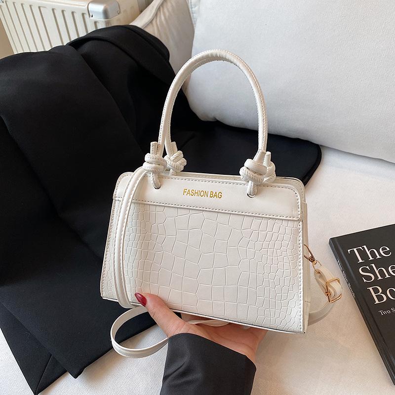 Versatile Simple Portable Women's Bag 2025 Popular New Trendy Fashion Commuter Practical Shoulder Bag Crossbody Small Square Bag