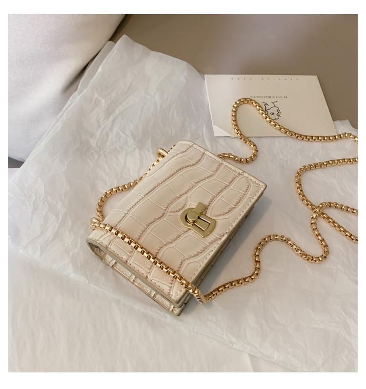 Trendy Mini Chain Shoulder Bag For Women Stylish Simple Pu Square Handbag In White Red Green Black And Brown