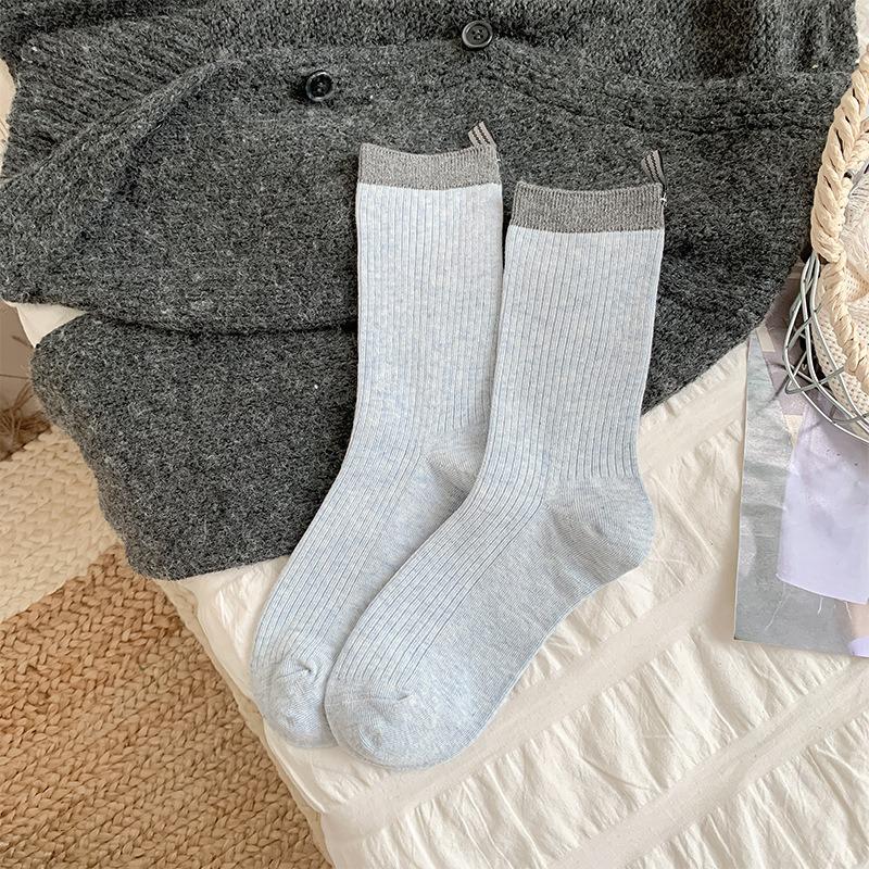 Women's Fall Stripes and Color Matching Cloth Label All Kinds of Sports Tube Pile Socks