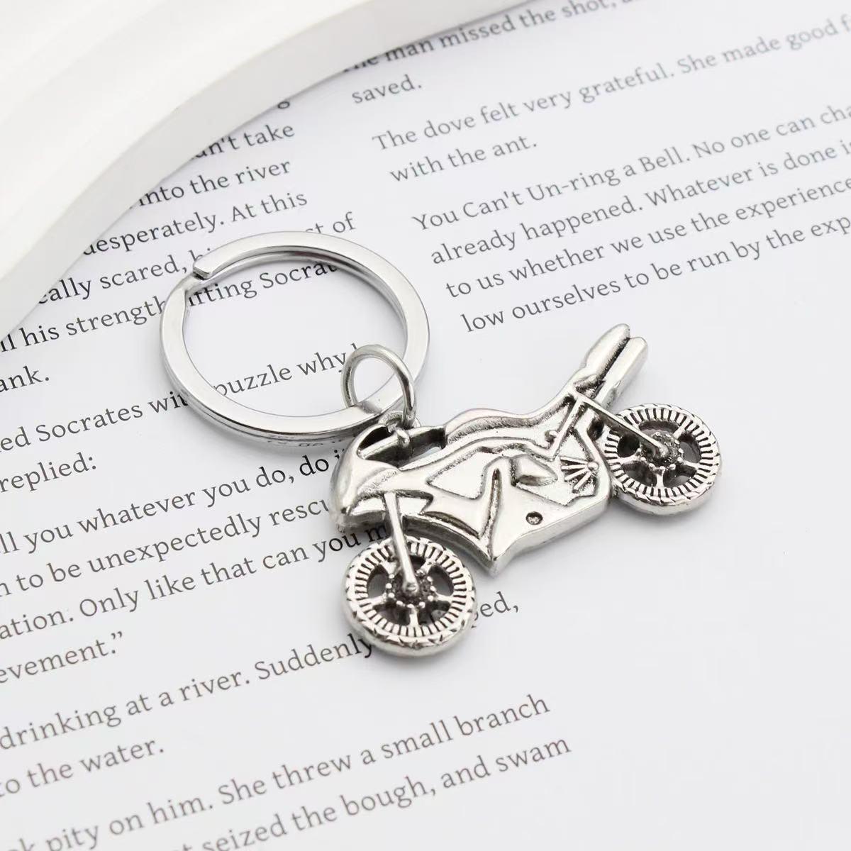 Engraved Stainless Steel Keychain: Motivational Dog Tag for Employee Appreciation