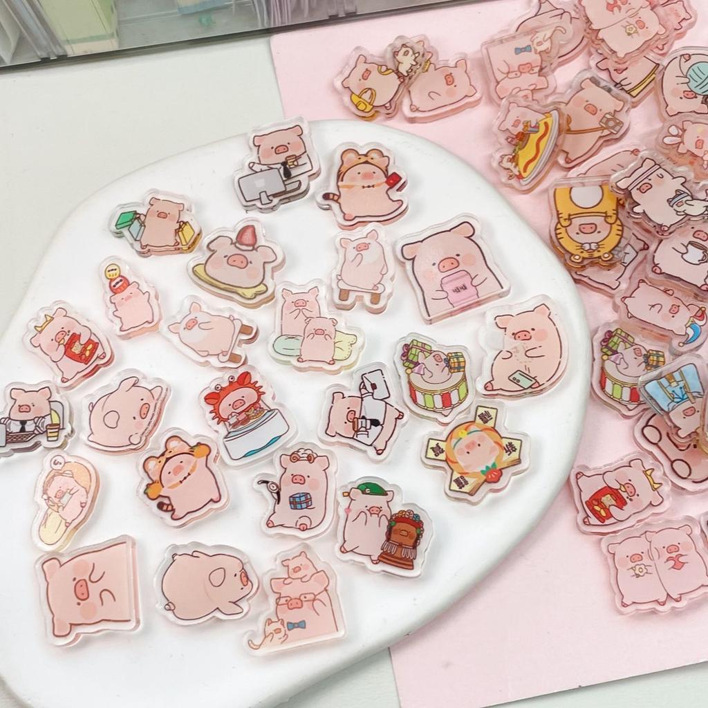 2cm/Mini Cute Pig acrylic pieces double-sided high-definition DIY phone case keychain cute little pig cartoon gift accessory toy